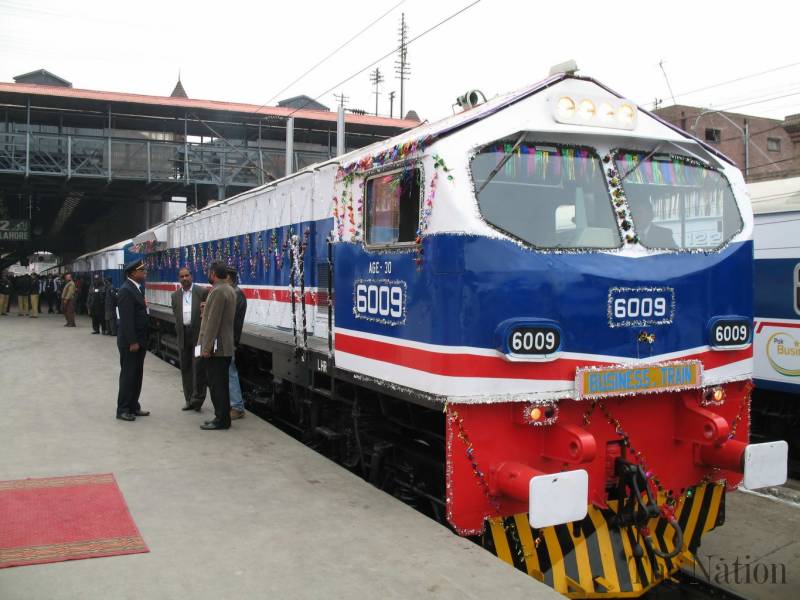 Tezgam Train Fare, Ticket Price, Online Booking, Timings Lahore to Karachi