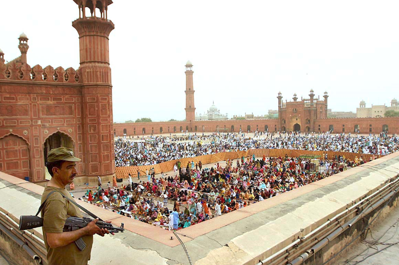 Eid Ul Fitr 2023 Namaz Timing In Lahore Badshahi Masjid, Data Darbar